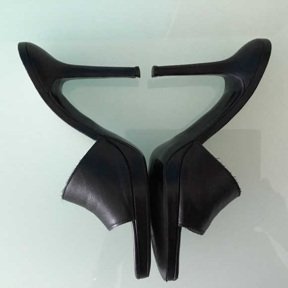 GUESS Sexy Stiletto Platform Heels Made in Spain - Picture 2 of 8